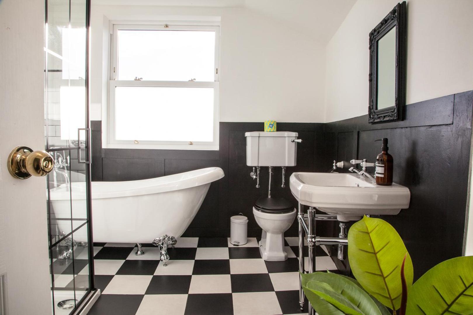 Stunning Scottish Hot Tub Getaway Villa เกทเฮาส์ออฟฟลีท ภายนอก รูปภาพ