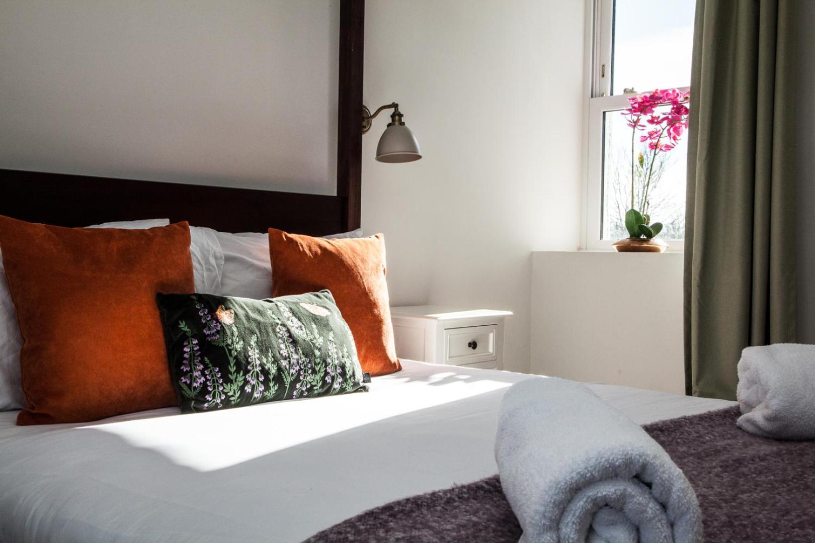 Stunning Scottish Hot Tub Getaway Villa เกทเฮาส์ออฟฟลีท ภายนอก รูปภาพ
